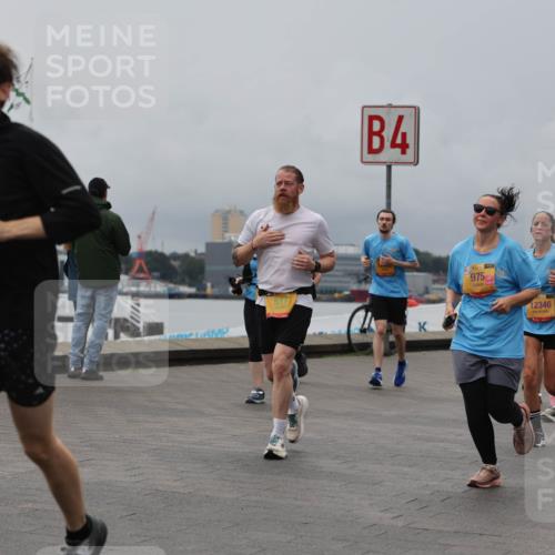 13.09.2026 - Kiel Lauf Andreas Tolksdorf http://msf.ph/oto/10467573 13.09.2026 12:08:02 Kiellinie 747, 4, 517, 39, 975, 12346 meine-sportfotos.de