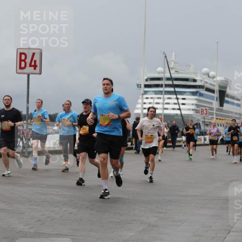 13.09.2026 - Kiel Lauf Andreas Tolksdorf http://msf.ph/oto/10467675 13.09.2026 12:08:05 Kiellinie 2083, 4, 5892, 128, 12434, 3 meine-sportfotos.de
