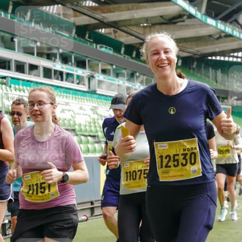 13.09.2026 - 21. swb-Marathon Bremen Michael Burmester http://msf.ph/oto/10467712 13.09.2026 10:35:56 Laufen im Stadion 10093, 10144, 10147, 10152, 10157, 10160, 10173, 10175, 10181, 10182, 10185, 10187, 10195, 10245, 10251, 10257, 10263, 10272, 10275, 10278, 10291, 10306, 10309, 10338, 10357, 10367, 10368, 10369, 10377, 10382, 10390, 10403, 10409, 10411, 10420, 10427, 10429, 10439, 10473, 10477, 10481, 10485, 10492, 10528, 10531, 10559, 10560, 10569, 10607, 10617, 10636, 10639, 10671, 10672, 10677, 10715, 10928, 11162, 11803, 11965, 10146, 10222 meine-sportfotos.de