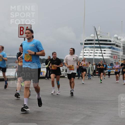 13.09.2026 - Kiel Lauf Andreas Tolksdorf http://msf.ph/oto/10467715 13.09.2026 12:08:07 Kiellinie 9, 128, 12434, 3 meine-sportfotos.de