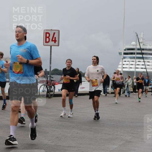 13.09.2026 - Kiel Lauf Andreas Tolksdorf http://msf.ph/oto/10467730 13.09.2026 12:08:08 Kiellinie 128, 4, 2223, 12434, 3 meine-sportfotos.de