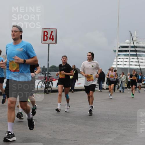 13.09.2026 - Kiel Lauf Andreas Tolksdorf http://msf.ph/oto/10467732 13.09.2026 12:08:08 Kiellinie 4, 128, 2223, 12434, 3 meine-sportfotos.de