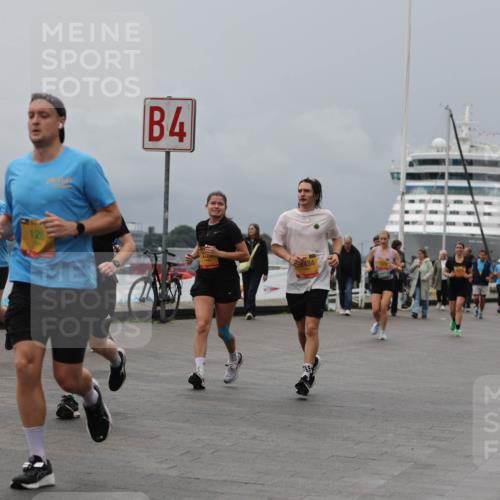 13.09.2026 - Kiel Lauf Andreas Tolksdorf http://msf.ph/oto/10467736 13.09.2026 12:08:08 Kiellinie 128, 4, 434, 3 meine-sportfotos.de