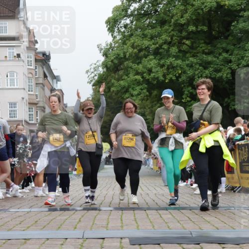 13.09.2026 - Kiel Lauf Yannick Fuchs http://msf.ph/oto/10467764 13.09.2026 10:07:44 Ziel 1389, 2347, 11296, 12055, 12056, 2237 meine-sportfotos.de