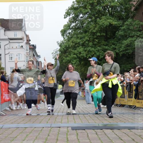 13.09.2026 - Kiel Lauf Yannick Fuchs http://msf.ph/oto/10467774 13.09.2026 10:07:44 Ziel 1389, 2347, 11296, 12055, 12056, 2237 meine-sportfotos.de