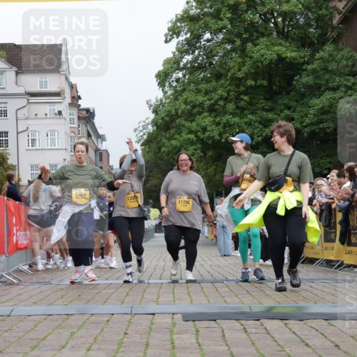 13.09.2026 - Kiel Lauf Yannick Fuchs http://msf.ph/oto/10467780 13.09.2026 10:07:45 Ziel 1389, 2347, 11296, 12055, 12056, 2237 meine-sportfotos.de