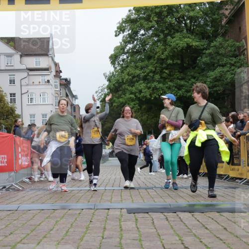 13.09.2026 - Kiel Lauf Yannick Fuchs http://msf.ph/oto/10467795 13.09.2026 10:07:45 Ziel 1389, 2347, 11296, 12055, 12056, 2237 meine-sportfotos.de