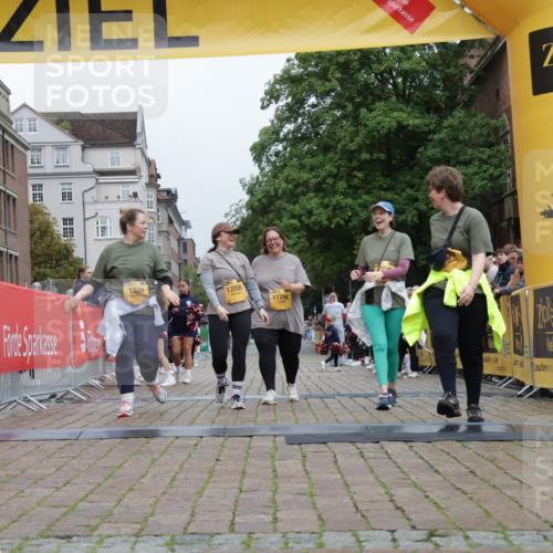 13.09.2026 - Kiel Lauf Yannick Fuchs http://msf.ph/oto/10467818 13.09.2026 10:07:46 Ziel 1389, 2347, 11296, 12055, 12056, 2237 meine-sportfotos.de