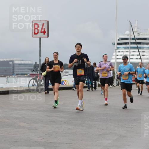 13.09.2026 - Kiel Lauf Andreas Tolksdorf http://msf.ph/oto/10467821 13.09.2026 12:08:14 Kiellinie 145, 4, 5372, 12846, 3 meine-sportfotos.de