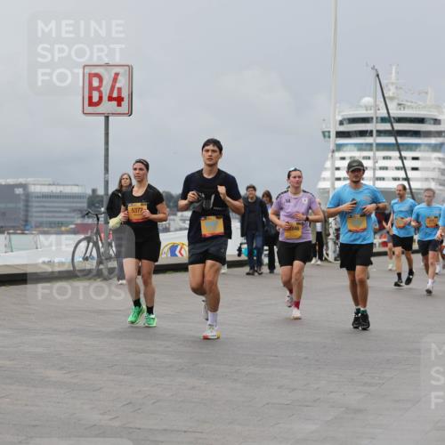 13.09.2026 - Kiel Lauf Andreas Tolksdorf http://msf.ph/oto/10467829 13.09.2026 12:08:14 Kiellinie 4, 5377, 2846 meine-sportfotos.de