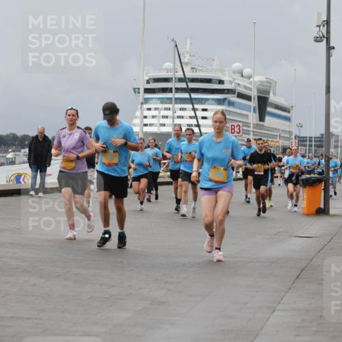 13.09.2026 - Kiel Lauf Andreas Tolksdorf http://msf.ph/oto/10467868 13.09.2026 12:08:15 Kiellinie 5372, 4, 128, 3 meine-sportfotos.de