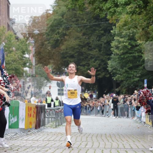 13.09.2026 - Kiel Lauf Yannick Fuchs http://msf.ph/oto/10467983 13.09.2026 10:17:49 Ziel 11389, 364 meine-sportfotos.de