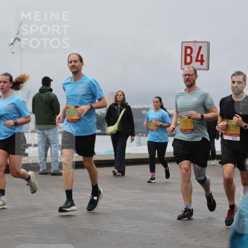 13.09.2026 - Kiel Lauf Andreas Tolksdorf http://msf.ph/oto/10467984 13.09.2026 12:08:23 Kiellinie 39, 4, 38, 78, 1872, 009 meine-sportfotos.de