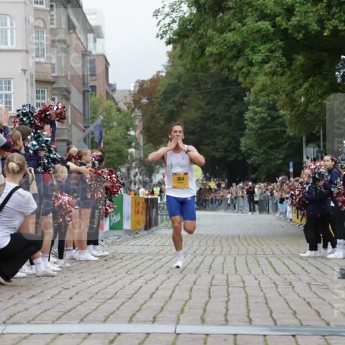 13.09.2026 - Kiel Lauf Yannick Fuchs http://msf.ph/oto/10468022 13.09.2026 10:17:51 Ziel 11389, 364, 364 meine-sportfotos.de