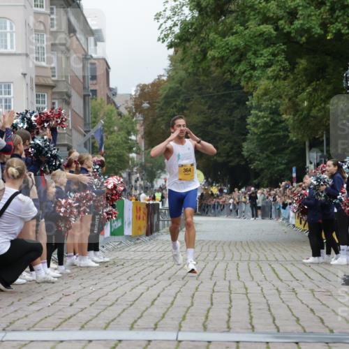 13.09.2026 - Kiel Lauf Yannick Fuchs http://msf.ph/oto/10468025 13.09.2026 10:17:51 Ziel 11389, 364, 364 meine-sportfotos.de