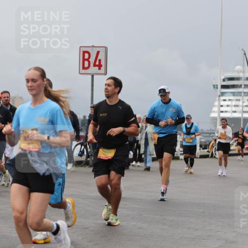 13.09.2026 - Kiel Lauf Andreas Tolksdorf http://msf.ph/oto/10468078 13.09.2026 12:08:26 Kiellinie 4, 6064, 3 meine-sportfotos.de