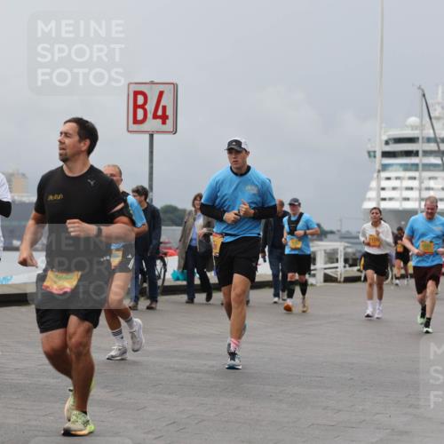 13.09.2026 - Kiel Lauf Andreas Tolksdorf http://msf.ph/oto/10468094 13.09.2026 12:08:27 Kiellinie 4, 3 meine-sportfotos.de