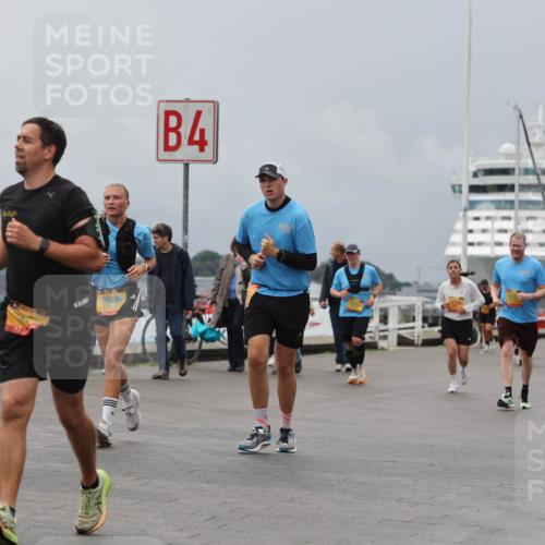 13.09.2026 - Kiel Lauf Andreas Tolksdorf http://msf.ph/oto/10468109 13.09.2026 12:08:27 Kiellinie 240, 4, 3 meine-sportfotos.de
