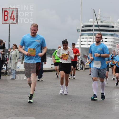 13.09.2026 - Kiel Lauf Andreas Tolksdorf http://msf.ph/oto/10468207 13.09.2026 12:08:32 Kiellinie 4, 3, 8629, 11128, 828 meine-sportfotos.de