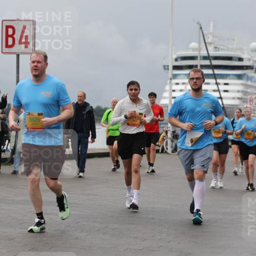 13.09.2026 - Kiel Lauf Andreas Tolksdorf http://msf.ph/oto/10468230 13.09.2026 12:08:32 Kiellinie 4, 1, 39, 8629, 3, 1128, 828, 7109 meine-sportfotos.de