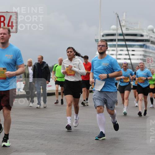13.09.2026 - Kiel Lauf Andreas Tolksdorf http://msf.ph/oto/10468256 13.09.2026 12:08:33 Kiellinie 4, 8629, 1112, 7109, 3 meine-sportfotos.de