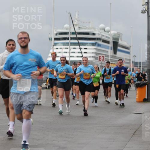 13.09.2026 - Kiel Lauf Andreas Tolksdorf http://msf.ph/oto/10468267 13.09.2026 12:08:34 Kiellinie 4, 7109, 1236, 828, 3 meine-sportfotos.de