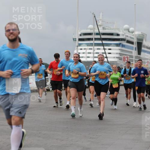 13.09.2026 - Kiel Lauf Andreas Tolksdorf http://msf.ph/oto/10468315 13.09.2026 12:08:34 Kiellinie 4, 2957, 1240, 7109, 1236, 828, 3 meine-sportfotos.de