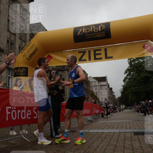 13.09.2026 - Kiel Lauf Yannick Fuchs http://msf.ph/oto/10468358 13.09.2026 10:18:29 Ziel 6604, 11389 meine-sportfotos.de
