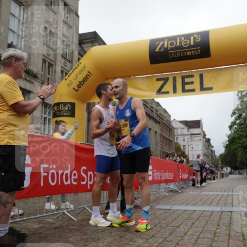 13.09.2026 - Kiel Lauf Yannick Fuchs http://msf.ph/oto/10468371 13.09.2026 10:18:30 Ziel 6604, 2539, 11389 meine-sportfotos.de