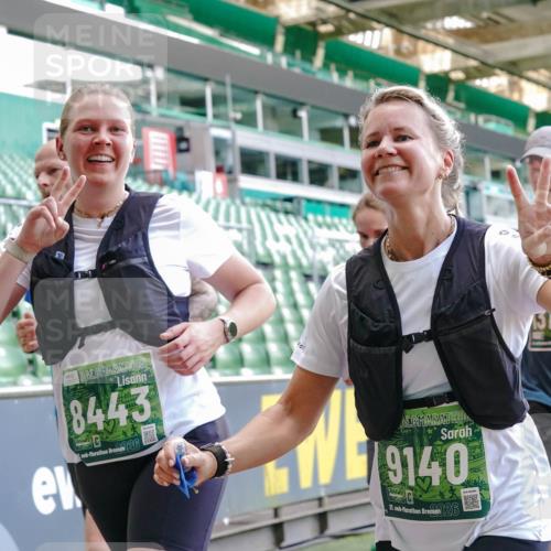 13.09.2026 - 21. swb-Marathon Bremen Michael Burmester http://msf.ph/oto/10468382 13.09.2026 13:13:47 Laufen im Stadion 118, 183, 270, 278, 349, 460, 514, 576, 600, 631, 695, 702, 768, 933, 950, 956, 1005, 1008, 1143, 1286, 1334, 1392, 1408, 1426, 1573, 1596, 1641, 1818, 1819, 1991, 2005, 2024, 2035, 2079, 2233, 2264, 2314, 2387, 2412, 2439, 2457, 2461, 2478, 2505, 2521, 2540, 2564, 2612, 2665, 2684, 2693, 2765, 2773, 2792, 2815, 2816, 2829, 2838, 2860, 2884, 2887, 2895, 2921, 2963, 2966, 2972, 2975, 2978, 3016, 3111, 3155, 3209, 3253, 3277, 3293, 3304, 3313, 3378, 3405, 3428, 3434, 3653, 3661 meine-sportfotos.de