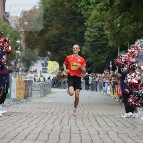 13.09.2026 - Kiel Lauf Yannick Fuchs http://msf.ph/oto/10468419 13.09.2026 10:18:56 Ziel 2539, 6604 meine-sportfotos.de