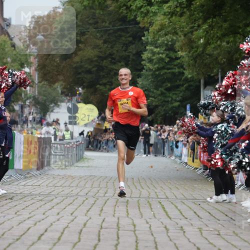 13.09.2026 - Kiel Lauf Yannick Fuchs http://msf.ph/oto/10468427 13.09.2026 10:18:56 Ziel 2539, 6604 meine-sportfotos.de