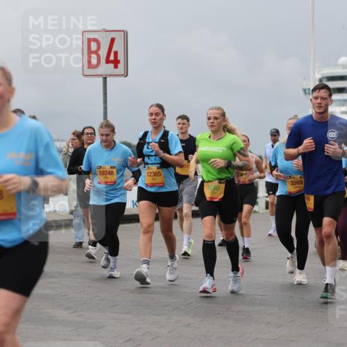 13.09.2026 - Kiel Lauf Andreas Tolksdorf http://msf.ph/oto/10468430 13.09.2026 12:08:39 Kiellinie 076, 828, 4, 39, 10246, 12365, 7810, 3599, 66, 3 meine-sportfotos.de
