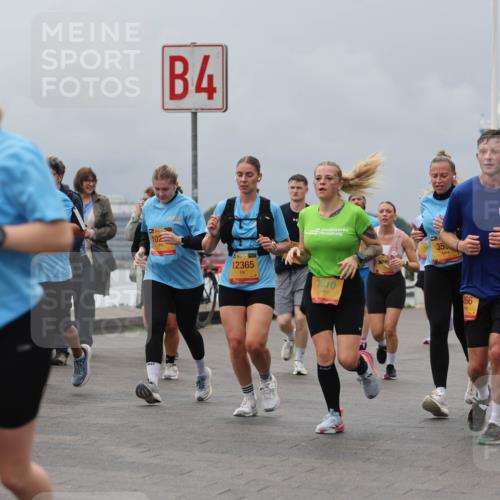 13.09.2026 - Kiel Lauf Andreas Tolksdorf http://msf.ph/oto/10468447 13.09.2026 12:08:39 Kiellinie 4, 102, 12365, 7810, 353, 1200, 66 meine-sportfotos.de