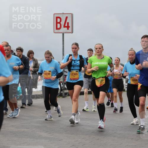 13.09.2026 - Kiel Lauf Andreas Tolksdorf http://msf.ph/oto/10468456 13.09.2026 12:08:39 Kiellinie 828, 39, 10246, 4, 39, 12365, 7870, 3595 meine-sportfotos.de