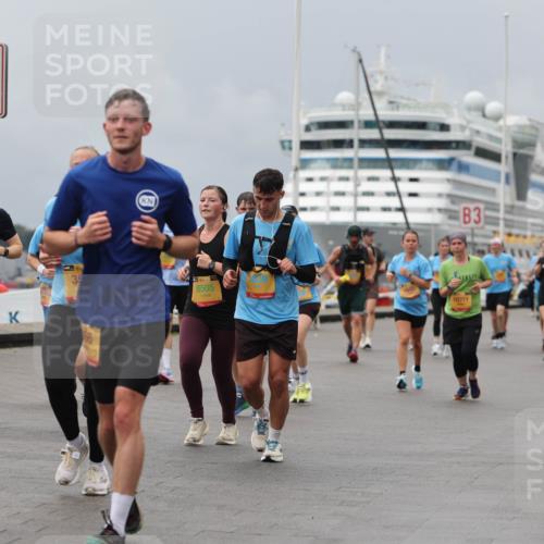 13.09.2026 - Kiel Lauf Andreas Tolksdorf http://msf.ph/oto/10468494 13.09.2026 12:08:41 Kiellinie 7810, 4, 753, 768, 10, 35, 3, 8505, 10311 meine-sportfotos.de