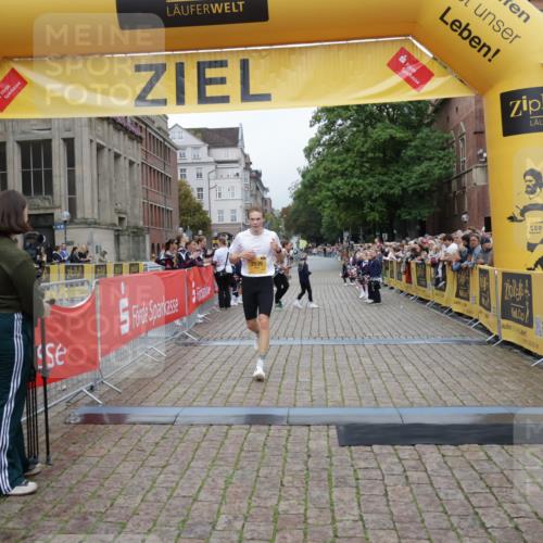 13.09.2026 - Kiel Lauf Yannick Fuchs http://msf.ph/oto/10468607 13.09.2026 10:19:25 Ziel 2539, 2539 meine-sportfotos.de