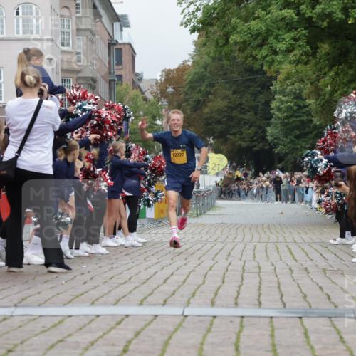 13.09.2026 - Kiel Lauf Yannick Fuchs http://msf.ph/oto/10468662 13.09.2026 10:19:48 Ziel 11615 meine-sportfotos.de