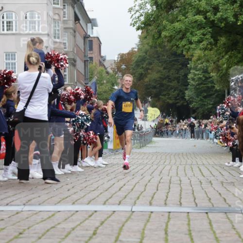13.09.2026 - Kiel Lauf Yannick Fuchs http://msf.ph/oto/10468671 13.09.2026 10:19:49 Ziel 11615 meine-sportfotos.de
