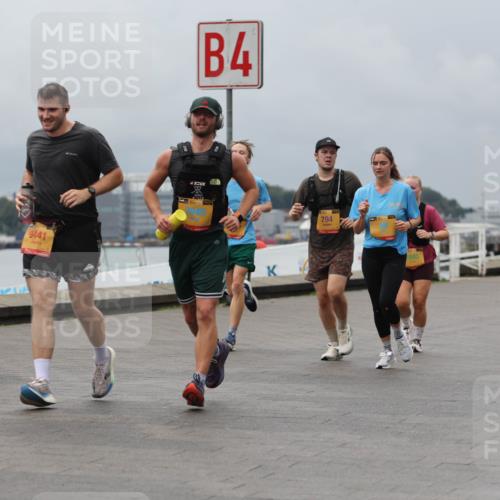 13.09.2026 - Kiel Lauf Andreas Tolksdorf http://msf.ph/oto/10468679 13.09.2026 12:08:49 Kiellinie 9441, 4, 794, 945 meine-sportfotos.de