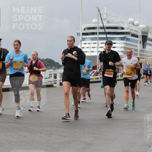 13.09.2026 - Kiel Lauf Andreas Tolksdorf http://msf.ph/oto/10468707 13.09.2026 12:08:50 Kiellinie 1135, 4, 794, 8945, 4203 meine-sportfotos.de