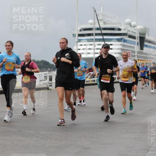 13.09.2026 - Kiel Lauf Andreas Tolksdorf http://msf.ph/oto/10468708 13.09.2026 12:08:50 Kiellinie 4, 794, 8945, 4203 meine-sportfotos.de