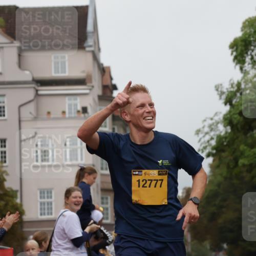 13.09.2026 - Kiel Lauf Yannick Fuchs http://msf.ph/oto/10468716 13.09.2026 10:19:52 Ziel 11615 meine-sportfotos.de