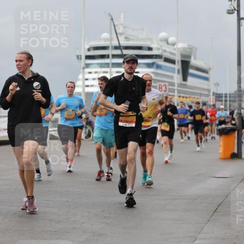 13.09.2026 - Kiel Lauf Andreas Tolksdorf http://msf.ph/oto/10468748 13.09.2026 12:08:51 Kiellinie 4, 8945, 1207, 203, 83 meine-sportfotos.de