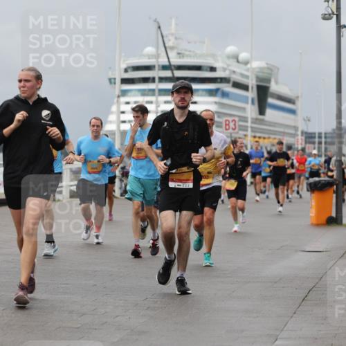 13.09.2026 - Kiel Lauf Andreas Tolksdorf http://msf.ph/oto/10468755 13.09.2026 12:08:51 Kiellinie 4, 8945, 1207, 203, 3 meine-sportfotos.de