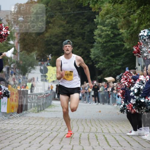 13.09.2026 - Kiel Lauf Yannick Fuchs http://msf.ph/oto/10468775 13.09.2026 10:20:20 Ziel 11615, 6049, 6584, 11615 meine-sportfotos.de