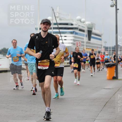 13.09.2026 - Kiel Lauf Andreas Tolksdorf http://msf.ph/oto/10468806 13.09.2026 12:08:52 Kiellinie 38, 203, 3 meine-sportfotos.de