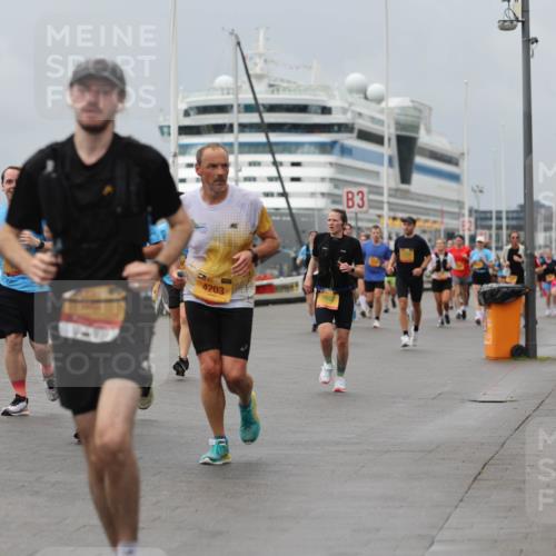 13.09.2026 - Kiel Lauf Andreas Tolksdorf http://msf.ph/oto/10468808 13.09.2026 12:08:53 Kiellinie 4203, 3 meine-sportfotos.de