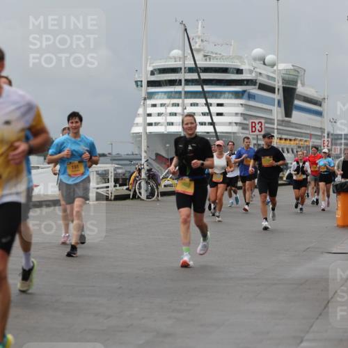 13.09.2026 - Kiel Lauf Andreas Tolksdorf http://msf.ph/oto/10468877 13.09.2026 12:08:55 Kiellinie 4, 42013, 191, 3 meine-sportfotos.de