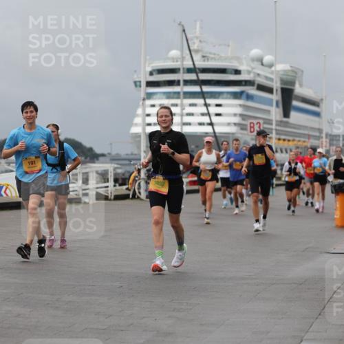13.09.2026 - Kiel Lauf Andreas Tolksdorf http://msf.ph/oto/10468888 13.09.2026 12:08:56 Kiellinie 4, 3430, 516119, 191, 7232, 3 meine-sportfotos.de